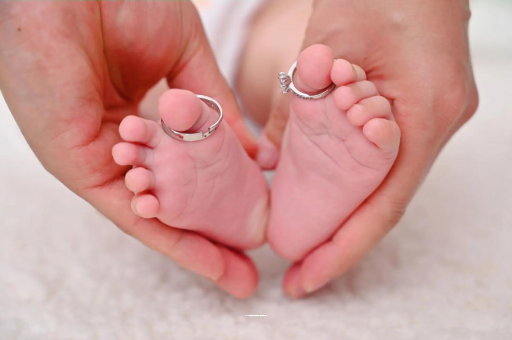 赤壁怀孕肚子一边高一边低 赤壁怀孕肚子一边高一边低